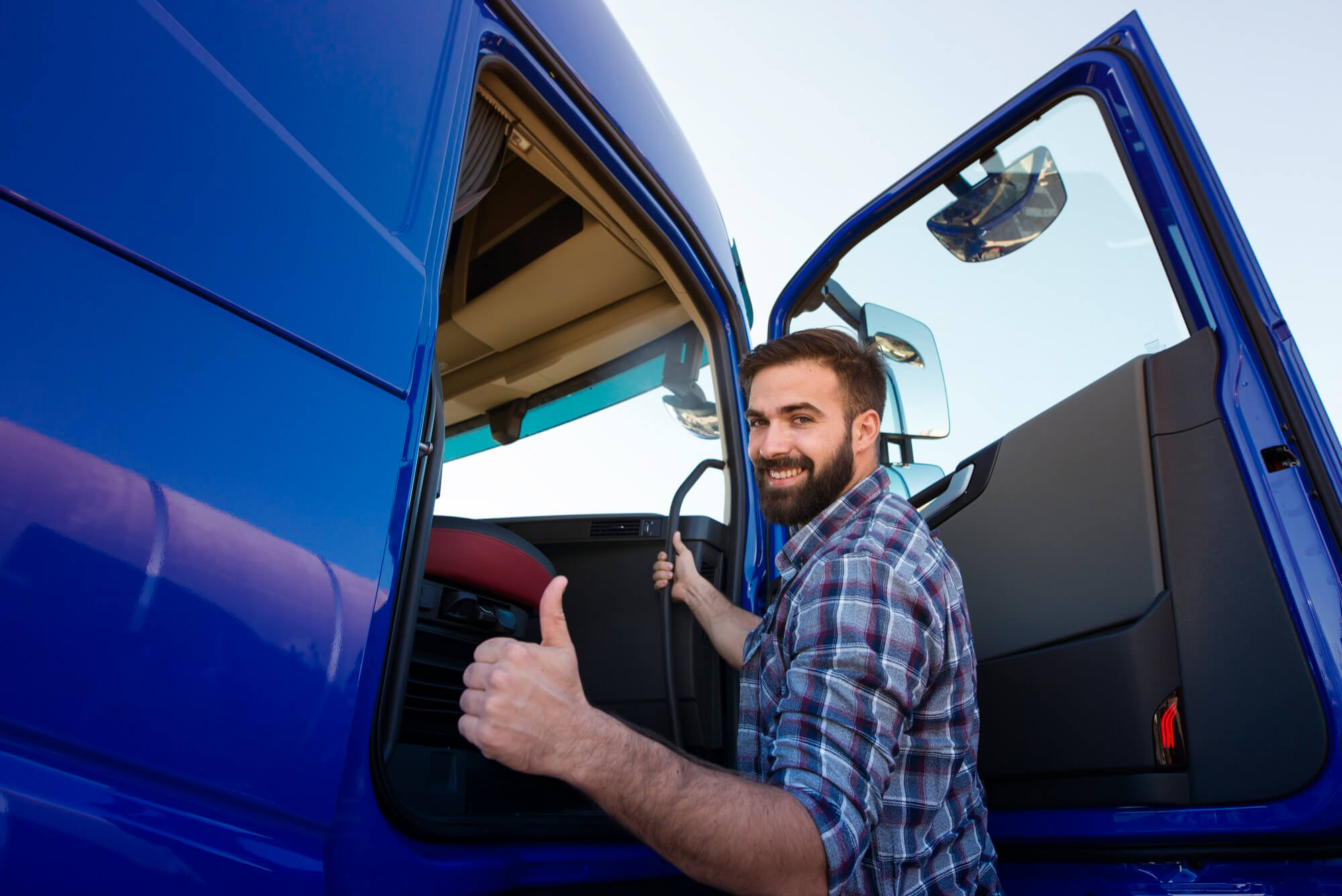 Benefits of Using a CDL Temp-to-Hire Agency
